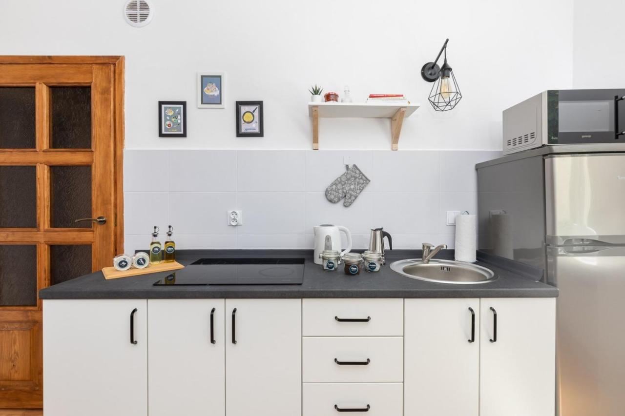 Rent Like Home - Bonifraterska 15 Varşova Dış mekan fotoğraf